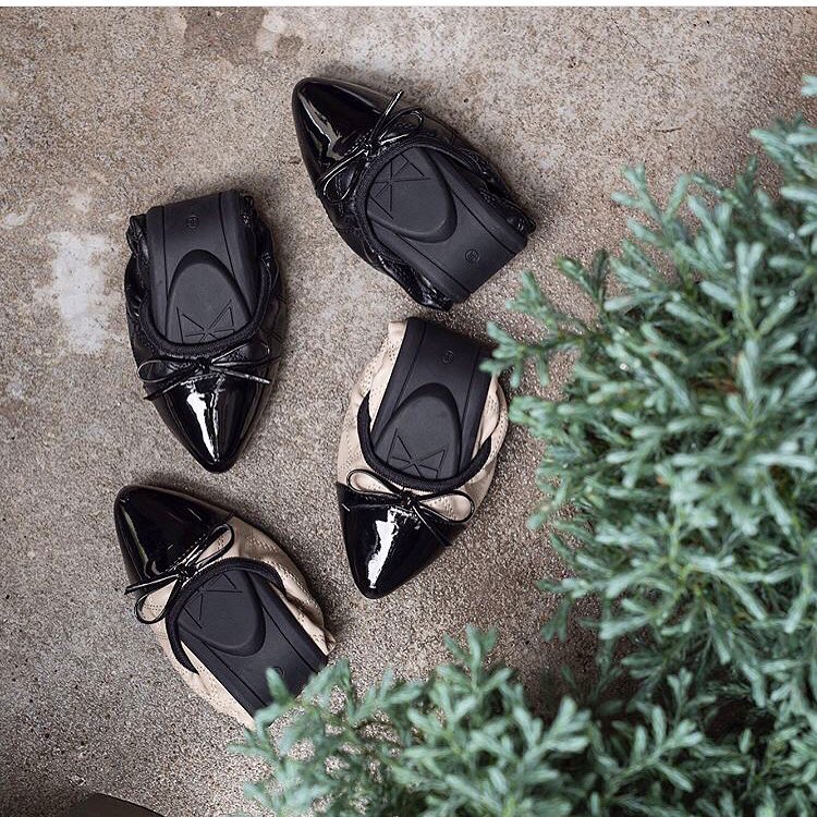 FOLDABLE FLATS