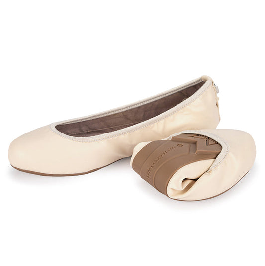 SOPHIA Ballet Flat Shoes - Off White