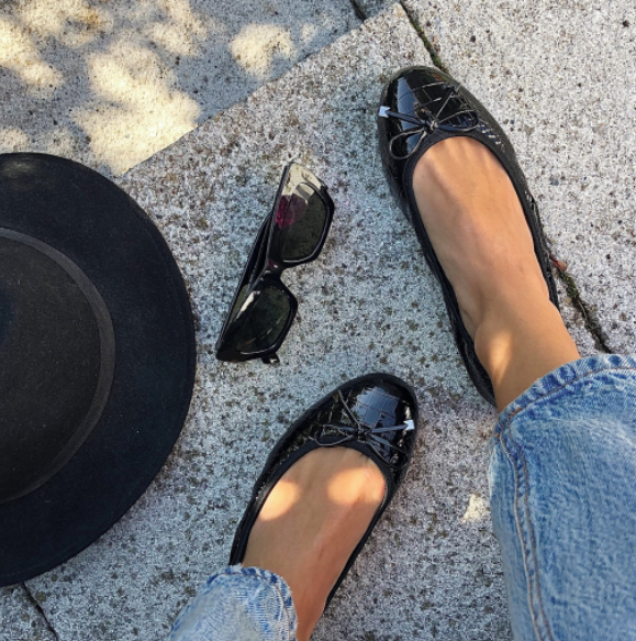 FRANKIE BLACK PATENT CROC SS23
